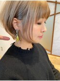 カットで決まるハイトーンショート/前下がりボブ/ミニボブ/小顔