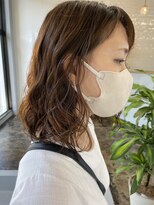 ソル(sol.)&nbsp;【Saori】ミディアムランダムウェーブパーマ