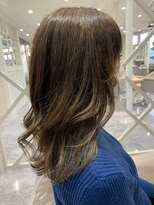 ゴッズ(GOD'S)&nbsp;外国人風ミルクティーベージュカラー