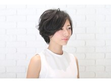 大人のショートヘアースタイル