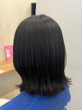 アルター(aL ter) くびれミディアム×外ハネボブ