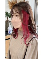 ノア(noa.)&nbsp;鮮やかなスカーレットインナーカラー