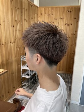 モエバイアリア(Moe by aria) 刈り上げショート