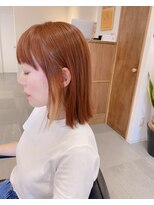 コニー アンド リリー(conne&riri)&nbsp;【お客様スタイル】レッド×イヤリングカラー×顔まわりレイヤー