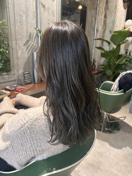 ワル(wal.) オリーブベージュ