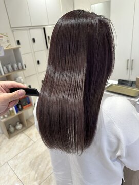 ケンジ 平塚 アネッタ(KENJE annetta) 艶髪ストレート　髪質改善カラー　髪質改善トリートメント
