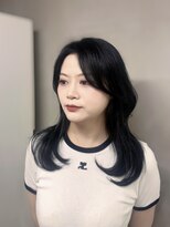 ジーナ 梅田(Zina)&nbsp;【梅田】大人ナチュラルくびれヘア×暗髪ブルーブラック