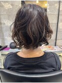 小顔＆スタイルアップを狙った女性らしさ溢れるエアリーボブ