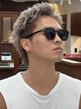 ザ ワンアンドオンリー シズオカ(The one and only. Shizuoka) Men’s/フェザーパーマ/サーフカール/ニュアンスデザイン