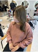スモーキーベージュブリーチなしカラー_くびれヘア_N21
