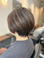 テイラー(TAILOR)&nbsp;コンパクトにまとまるグラデーションボブ