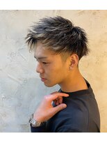 リベルテ グリット(Liberte Grit)&nbsp;ジェットモヒカン×束感ブリーチメッシュのモテ髪メンズショート