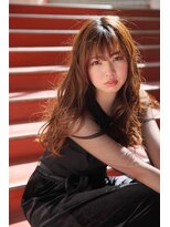 ソーホー ニューヨーク シズオカ(SOHO newyork SHIZUOKA) 束感のあるロングヘア