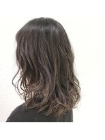 ルディー バイ ヘアーポケット(rudii by HAIR POCKET) インナーカラー×マットアッシュ