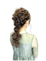 アヤナ バイ アヤラ(ayana by ayala)&nbsp;ゆるかわローポニー