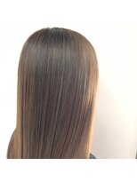 ビューティーサロン タカツカ(TAKATSUKA)&nbsp;ツヤ髪ストレート