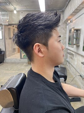 ロンドガルマン 名古屋(Lond GULLMAN) 【Lond GULLMANHide】MEN'S HAIR/ジェットモヒカン/フェード