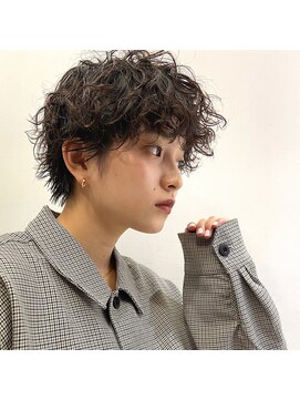 ブルーモスク トウキョウ(TOKYO) マッシュショート×パーマ