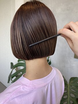 ガーデン オオタカノモリ(garden otakanomori) ぷつっと切りっぱなしボブ