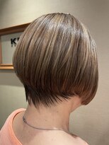 ケンジスマート(KENJE smart)&nbsp;茅ヶ崎大人グラデーションボブ。