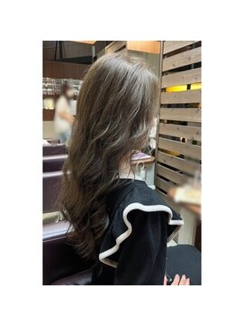 サロン クラッチ クリエイティブ コンセプト(salon CLUTCH creative concept) ash gray beige