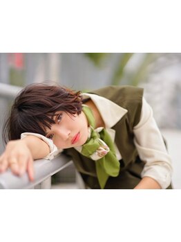 顔周りのカットで印象が決まる！一人一人の雰囲気に合わせてご提案します。【レイヤーカット/前髪カット】