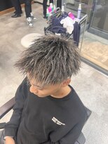 イーラ(era)&nbsp;メンズパーマホワイトメッシュ縦落ちツイストジェット