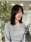レイヤーカット ミディアムレイヤー 顔まわりカット