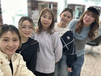 ロゼッタガーデンフラワー(Rosetea Garden Flower)の写真/アットホームな空間が人気!明るく親しみやすい女性スタイリストのみ,気取らない雰囲気に安心できるサロン♪