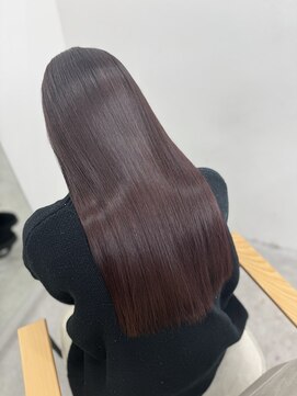 キキ(kiki) マッシュボブ_チェリーブラウンフェミニンロング_kiki0065