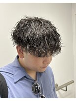 アクロ(ACRO)&nbsp;広島メンズ/ツイストスパイラル/縦落ちパーマ/マッシュ