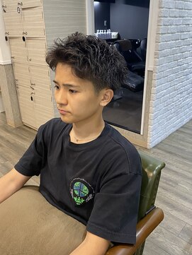 ルッカランス 経堂店(Lucca Lance) スパイキーショートパーマ