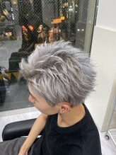 リード 渋谷店(REEED)&nbsp;《メンズブリーチカラー》シルバーカラー