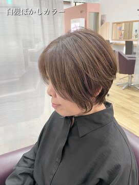 キセイ イオンモール新利府北館店(KISEI) 白髪ぼかしカラー×グレージュ【30代～60代】横顔美人◎ショート
