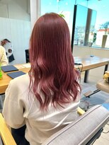 ルイス 宝塚(Luis)&nbsp;上野チェリーピンク艶感ゆるウェーブセミロング
