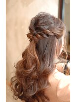 グルーア(GRuA) ヘアアレンジ