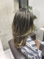 キイヒ(kiihi) ハイライトバレイヤージュ