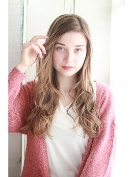 シュシュット(chouchoute) 吉祥寺3分黒髪ホワイトアッシュショートパーマエアリーミディ067