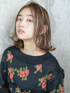 ジーナ 船橋(Zina) 小顔セミウェットウェーブピンクベージュハイライトカラー