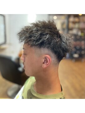 バーニーズ(BARNEYS) ツイストパーマ