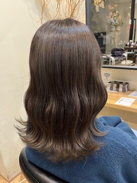 アルター(aL ter) グレージュカラー