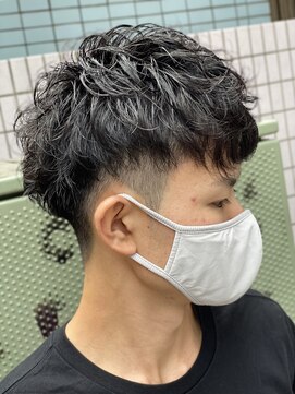 スウェル 船橋店(Swell) ハイライト/マッシュパーマ/束感/波巻き/メンズ