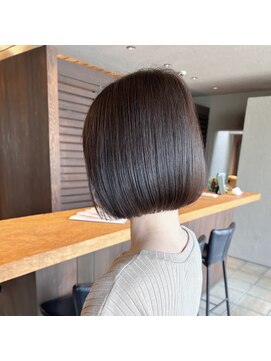 エル バイ ロンド 関(elle by Lond) [elle by lond]栗原　瑠世　艶感縮毛矯正×ボブ U