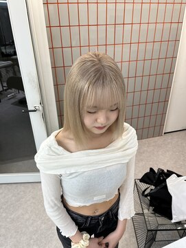 ペレ 渋谷(PELE) 切りっぱなしボブ/エアリーロング/美髪/ピンクブラウン/渋谷