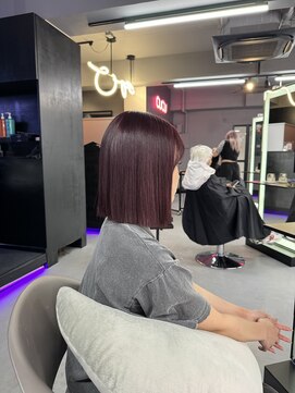 クク 那覇国際通り(CUCU) レッドカラー