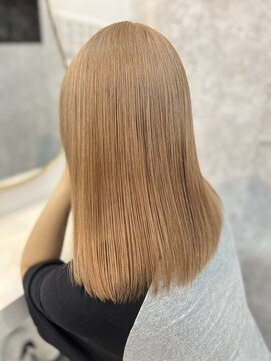 ラビス(Lovis) 前髪カタログ／アンブレラカラー／こなれミディ/イメチェンヘア