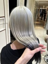 フェイス 大船(FACE)&nbsp;ホワイトベージュ/ホワイトカラー【大船駅】太良坊航