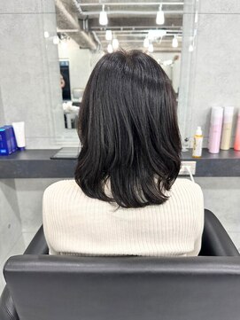 エンディアリング 東銀座(Endearing) ★レイヤーカット イメチェン 美髪 ホワイトブロンド