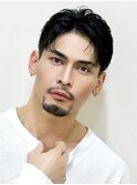 黒髪2ブロック刈り上げニースカール