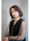 ワイドバングのレイヤーボブパーマ